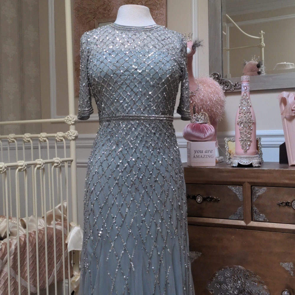 Adrianna Papell evening gown